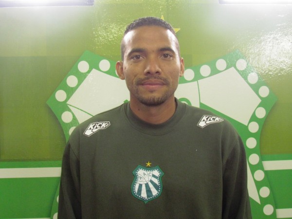 O centroavante Rafamar trabalhou com o técnico Gian Rodrigues no Primavera de Indaiatuba (SP).