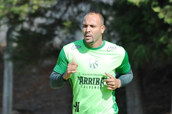 Léo Guerreiro foi artilheiro da série B do Campeonato Carioca 2015