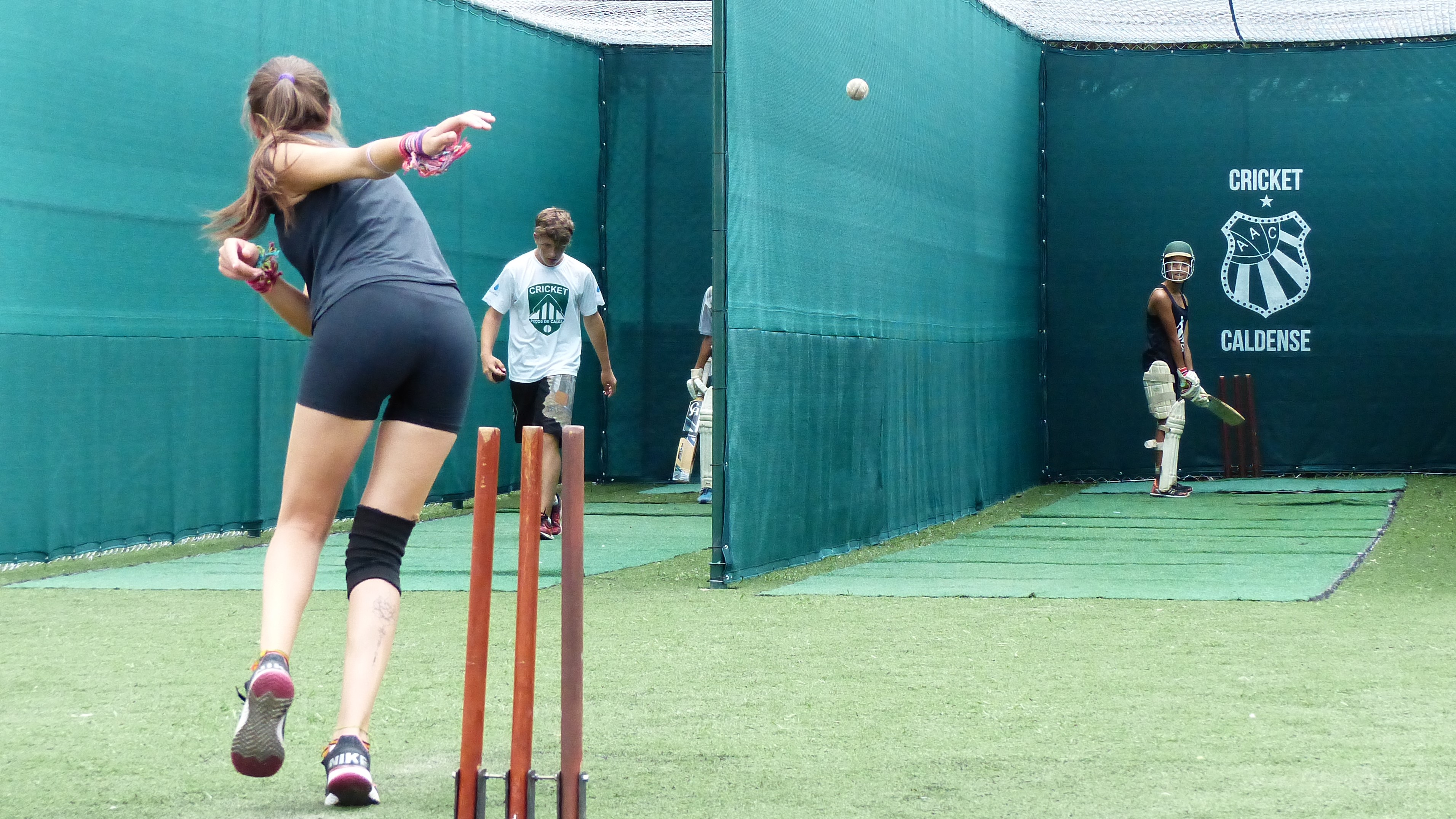 Dois Campeonatos de Cricket acontecem em Poços no mês de novembro