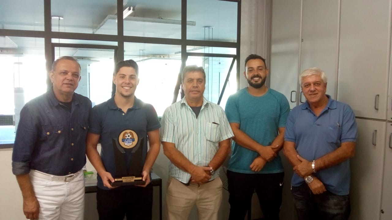 Diretor de Futsal da Caldense comemora bicampeonato da Copa TV Plan