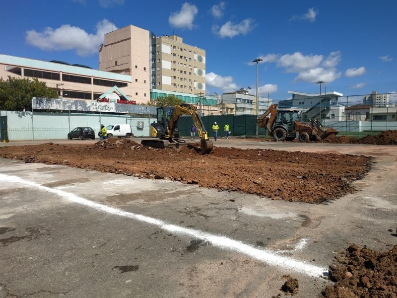 Caldense inicia construção de duas quadras de Beach Tennis no clube