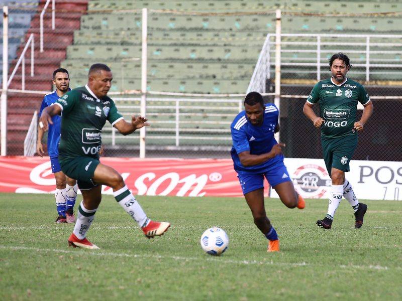 Dois caldenses passam na peneira inicial do Cruzeiro Esporte Clube