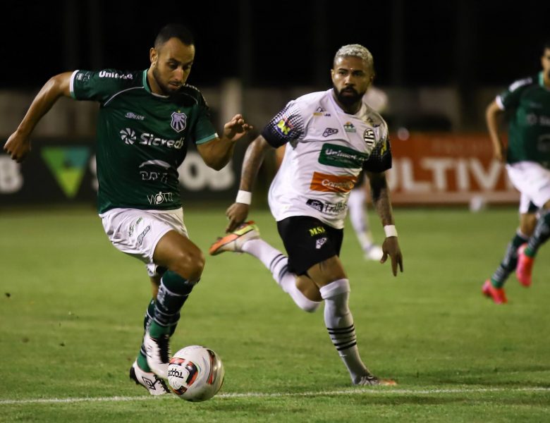 Athletic e Atlético-MG empatam no primeiro jogo da semifinal do