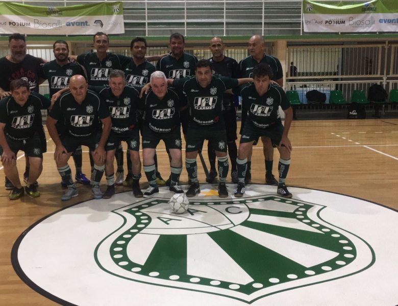 Grêmio Parque 10 é bicampeão da Liga Feminina de Futsal