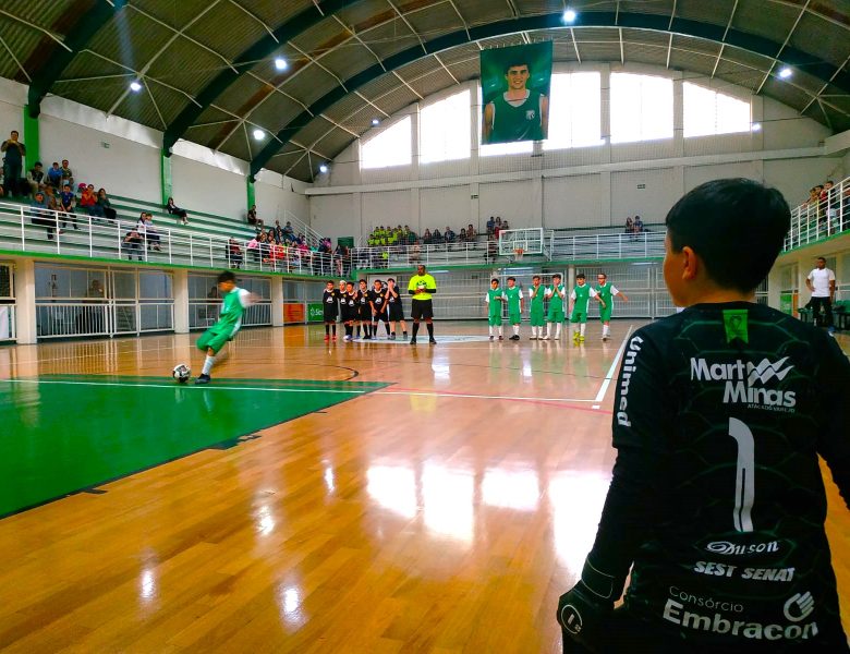 Três equipes do futsal da Caldense estão disputando a Copa ‘Energizando a Garotada’