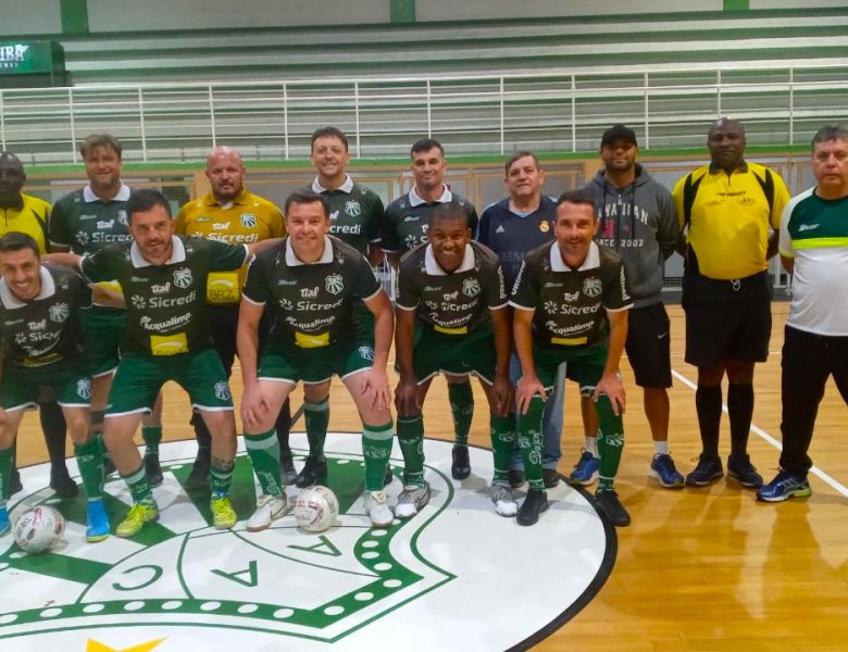 Romarinho, jogador de futsal da Caldense, disputará a Liga