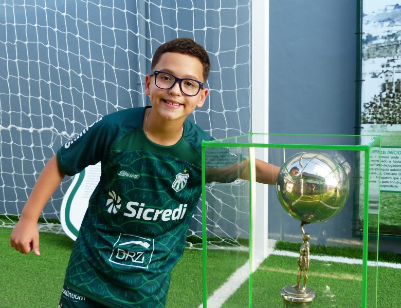 Artilheiro Lucca é destaque no Sub-11 da Veterana