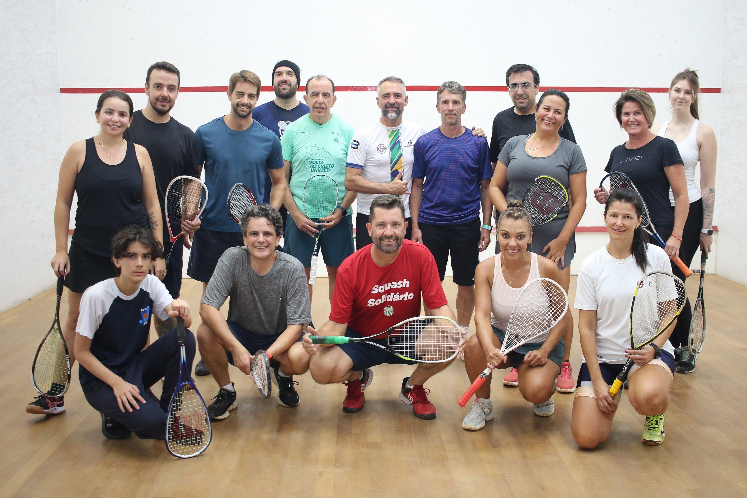 Clínica de squash com o coach Renato Gallego é realizada para associados do clube