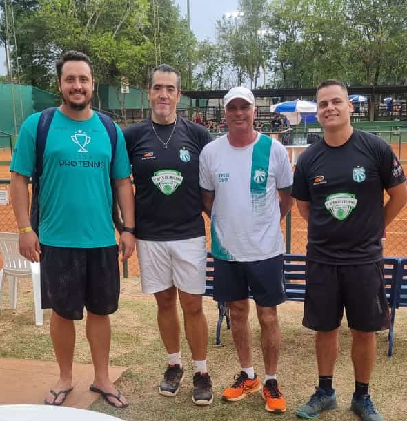 Tenistas da Caldense participam da 7ª etapa da Liga Pro Tennis