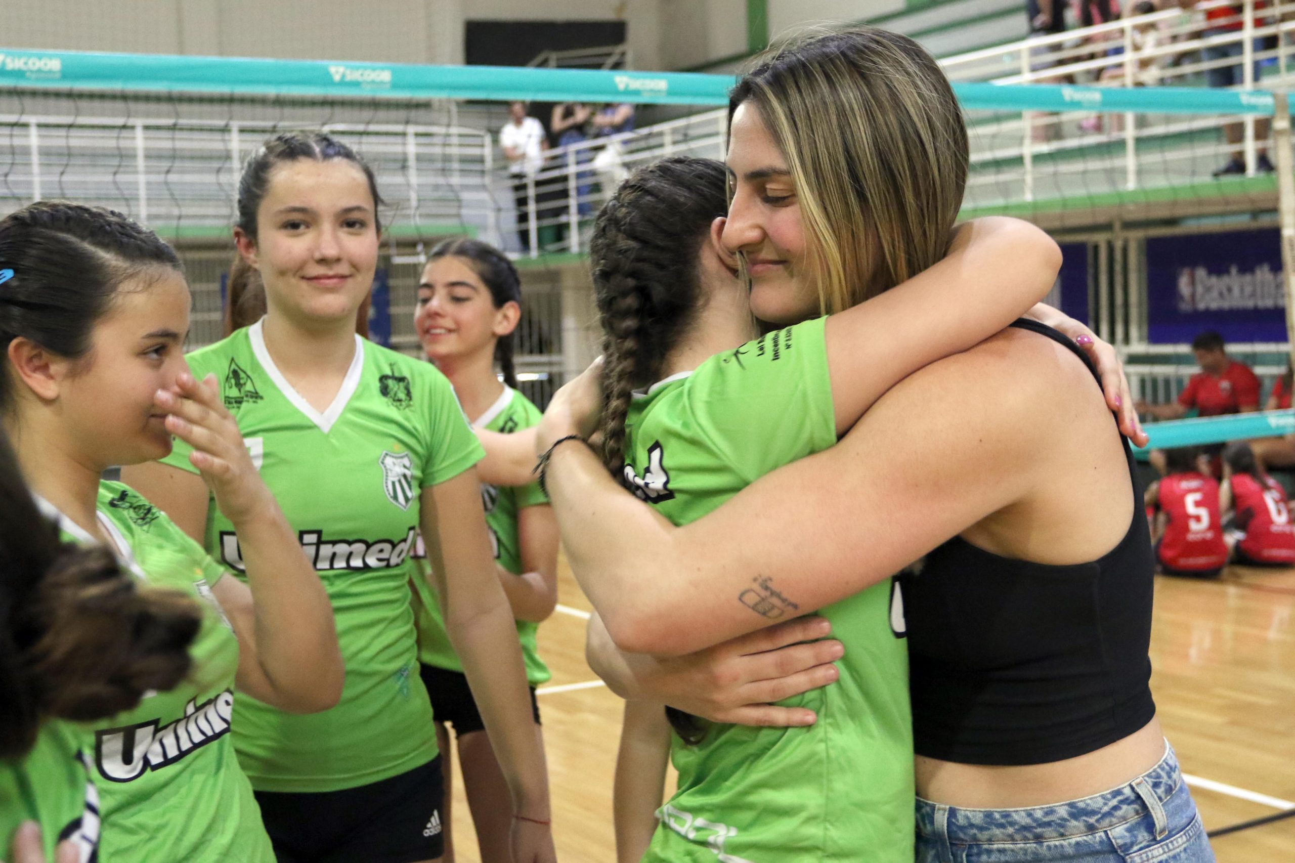 Amanda Duarte, técnica e jogadora, se despede da Caldense em final de semana repleto de jogos de vôlei