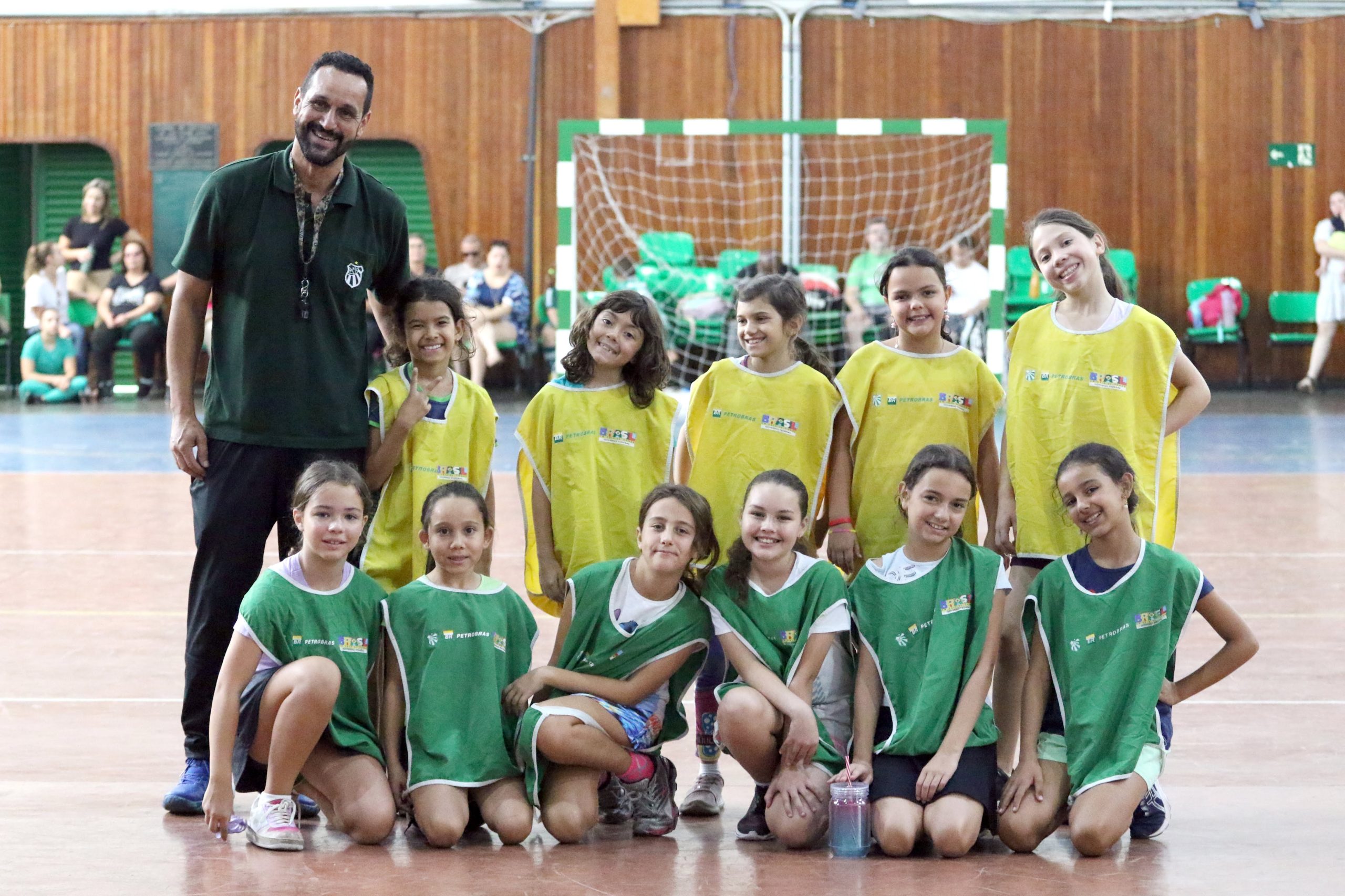 Festival de Handebol da Caldense envolve atletas e famílias em dia de aprendizado e celebração