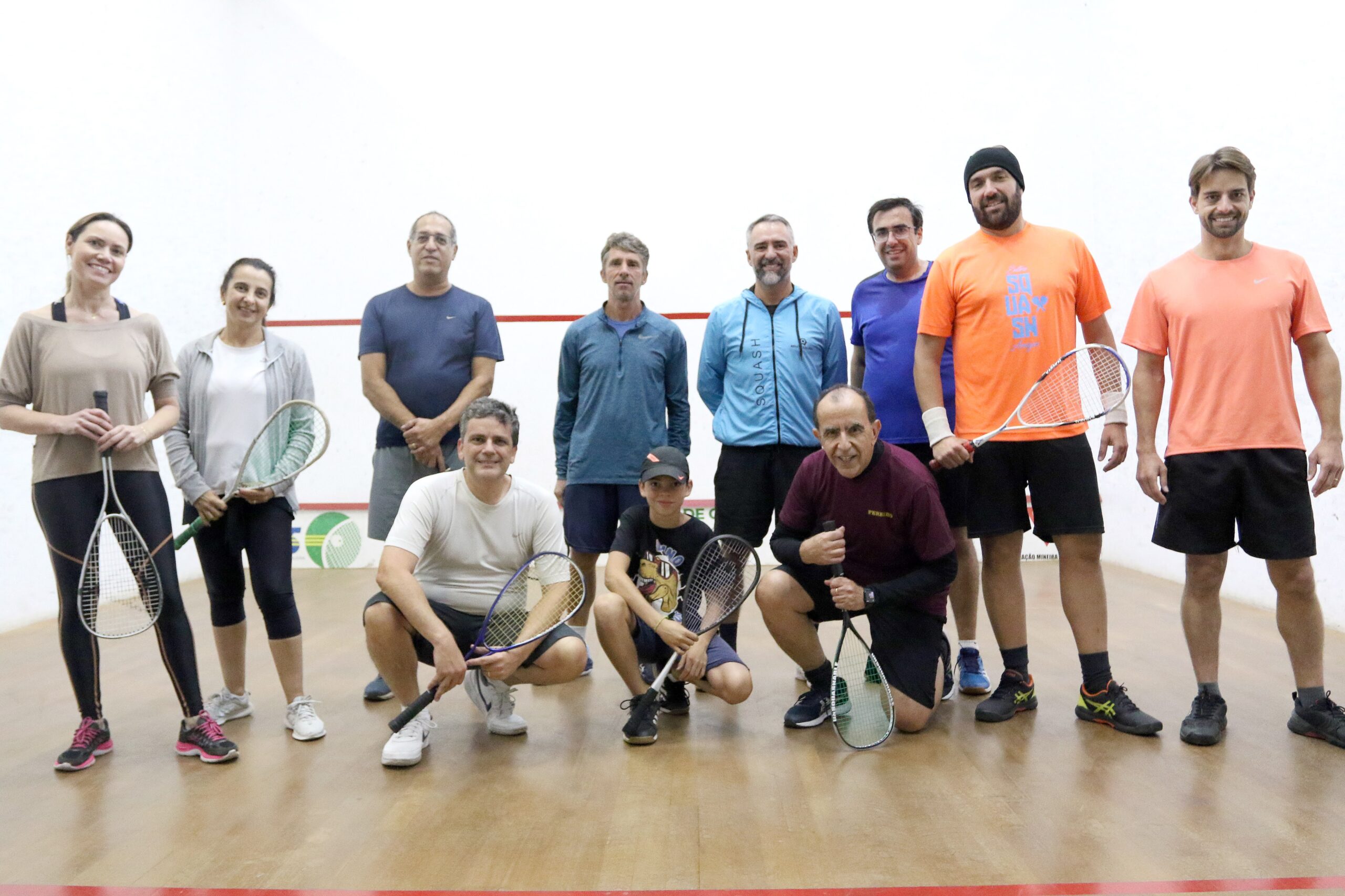 Clínica de Squash com Renato Gallego atrai associados da Caldense e proporciona experiência técnica de excelência