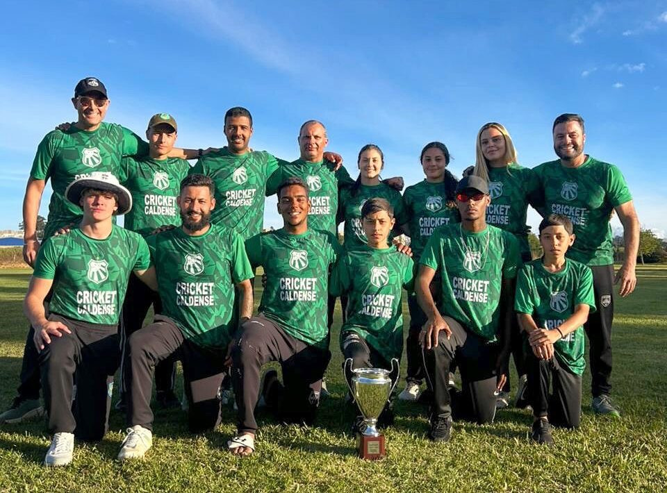 Caldense leva o troféu do Poços Bash em final eletrizante contra o Poços Eagles