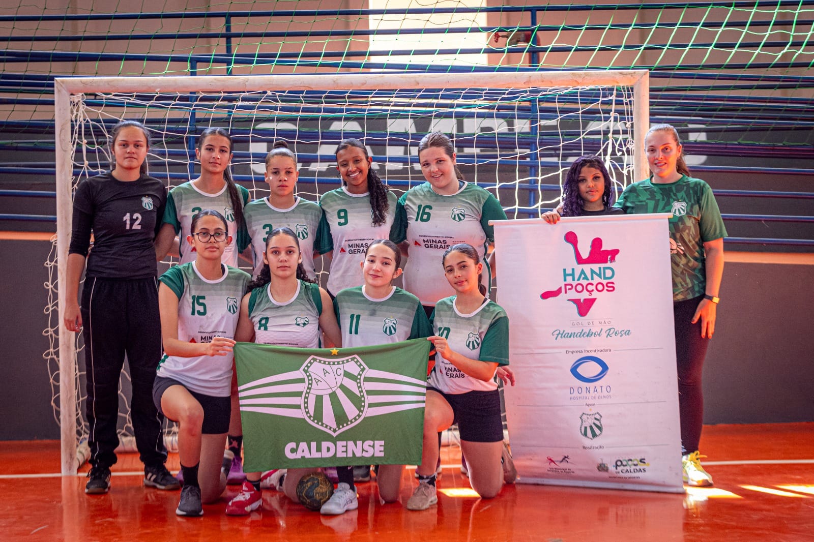 Handebol da Caldense garante pódio, premiações individuais e bons resultados no fim de semana