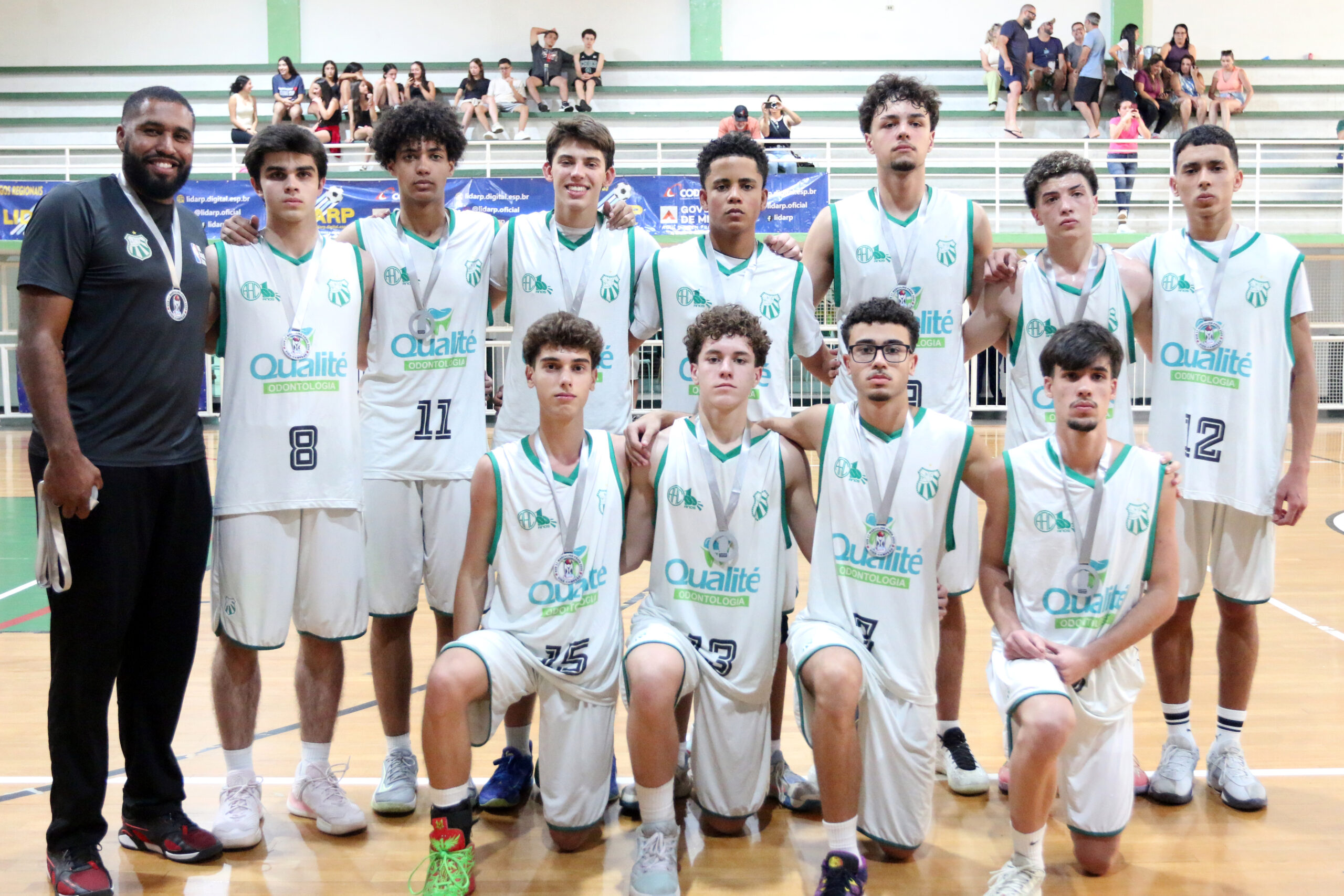 Basquete Sub-17 da Caldense é vice-campeão da Série Prata da ARB