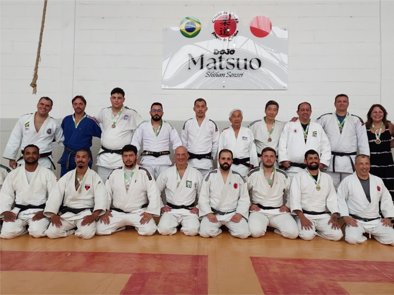 Atletas da Caldense estiveram presentes na cerimônia no Clube de Judô de Poços de Caldas que agora passa a se chamar “Sensei Mitsuhisa Matsuo” com grande homenagem ao mestre
