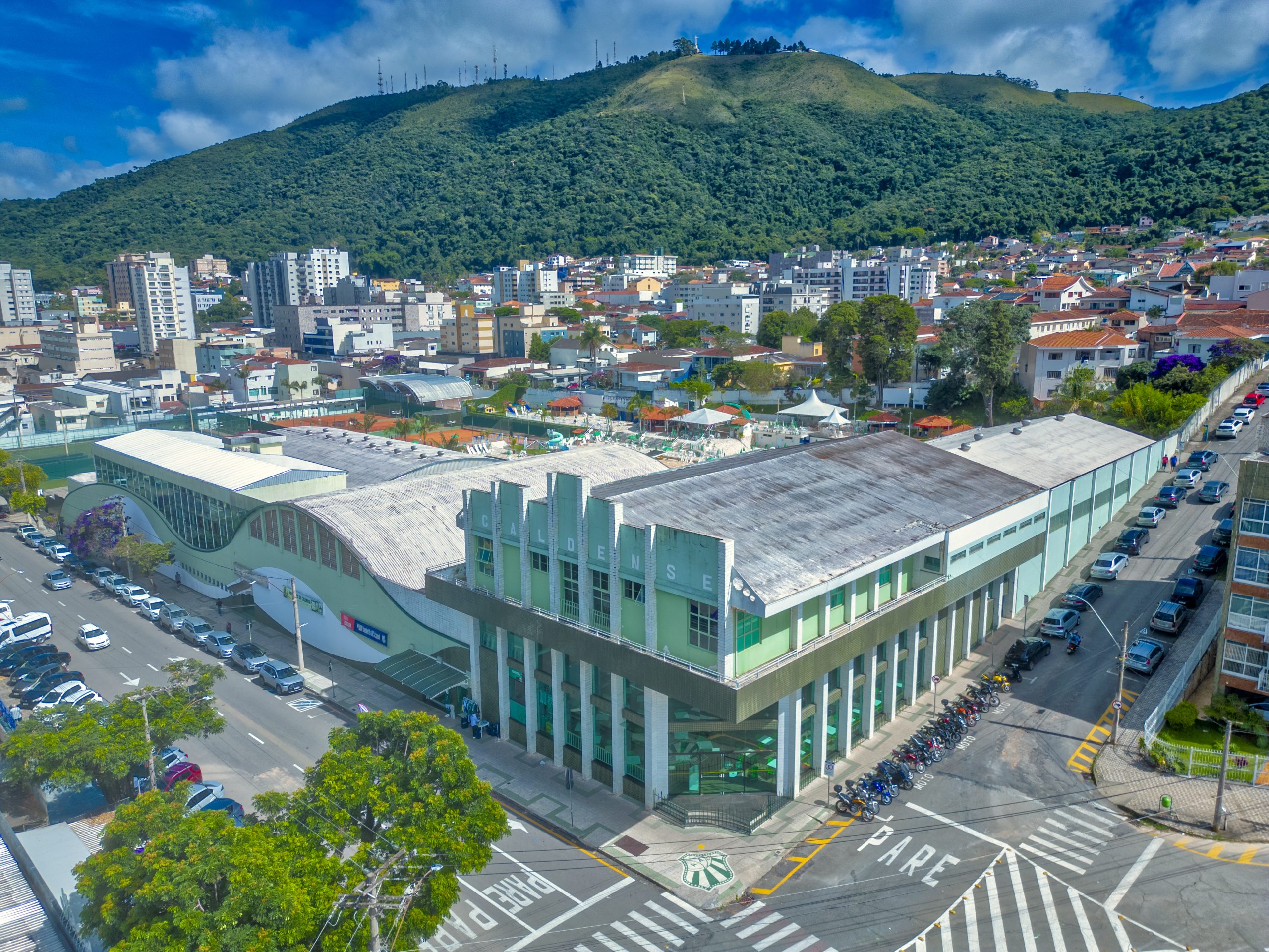 Aviso aos associados sobre a taxa de manutenção do clube