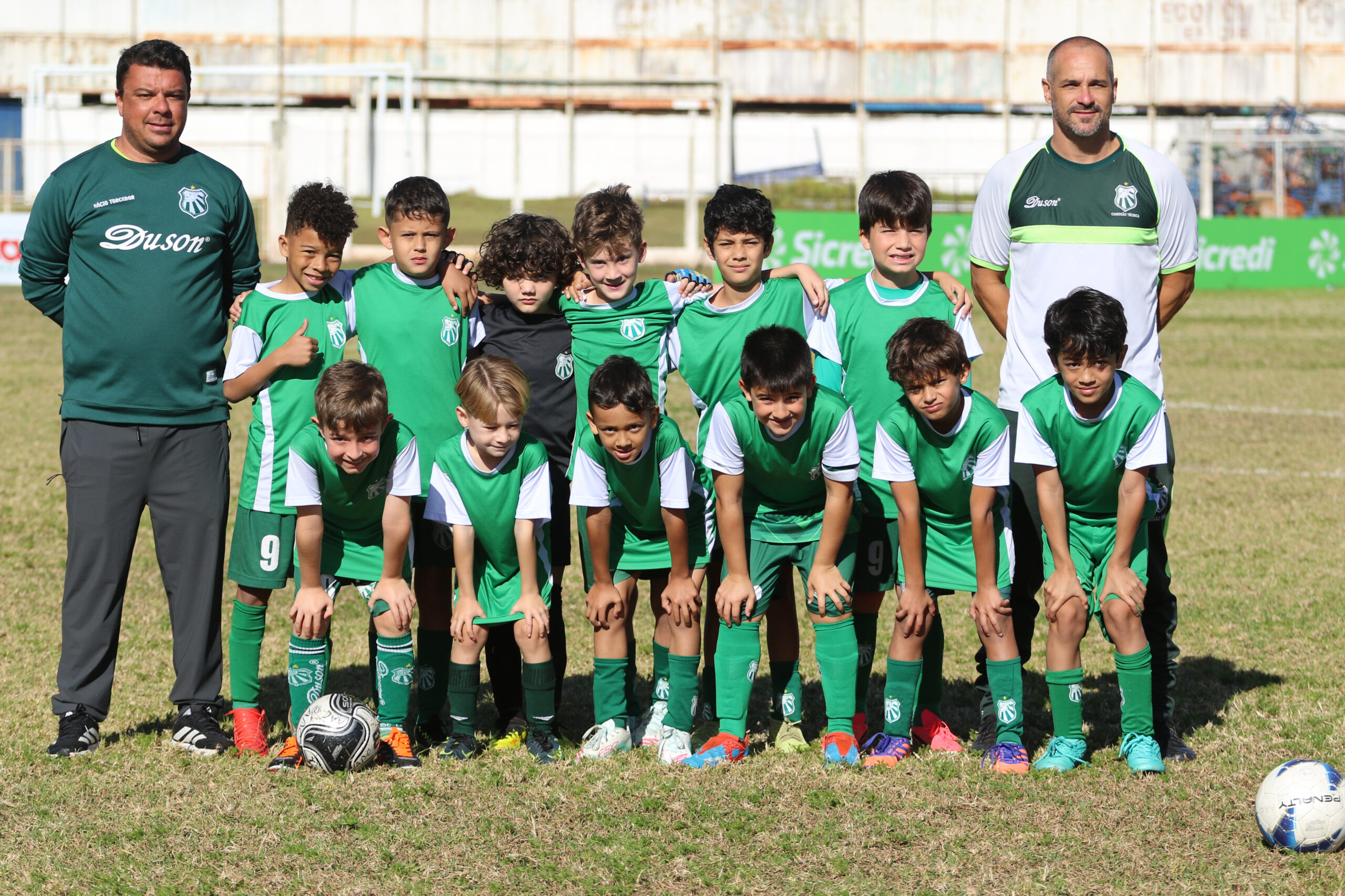Times Sub-9 e Sub-11 da Caldense estão nas semifinais da Taça Poços de Futebol de Campo