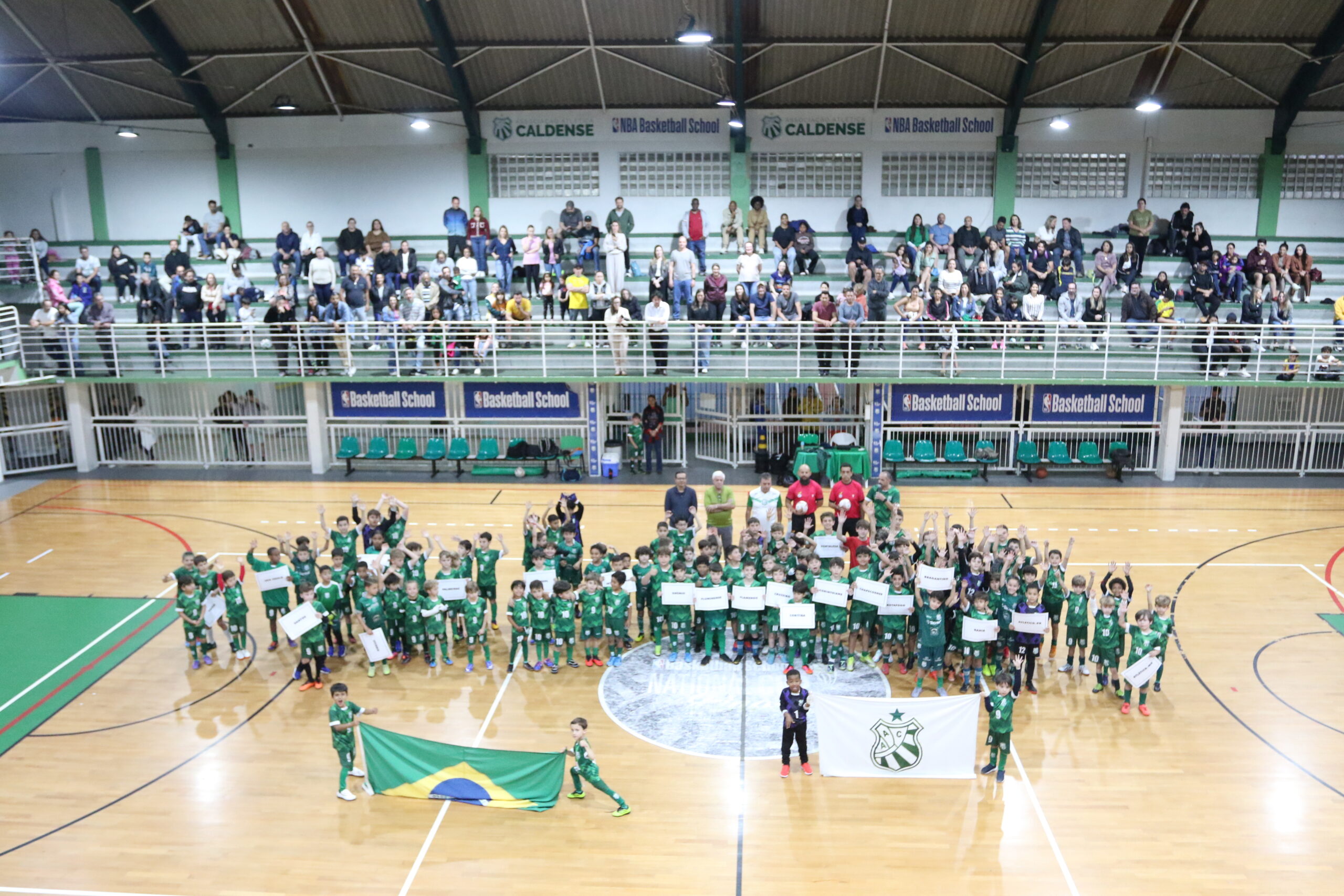 Copa de Futsal Infantil Antônio Bento Gonçalves é aberta com festa no Ginásio Dr. Ronaldo Junqueira