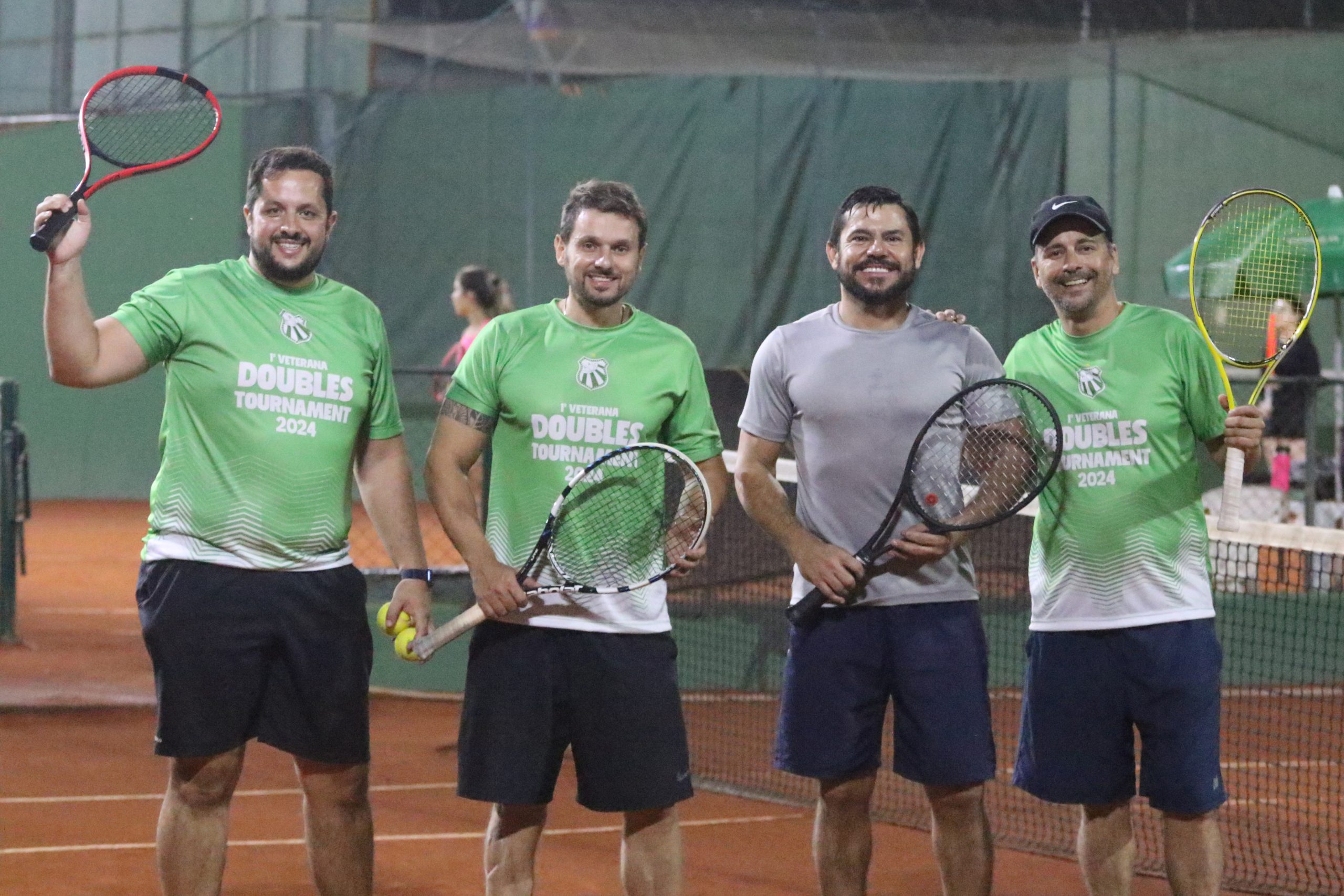 1º Veterana Doubles Tournament começa e marca estreia das quadras de tênis reformadas
