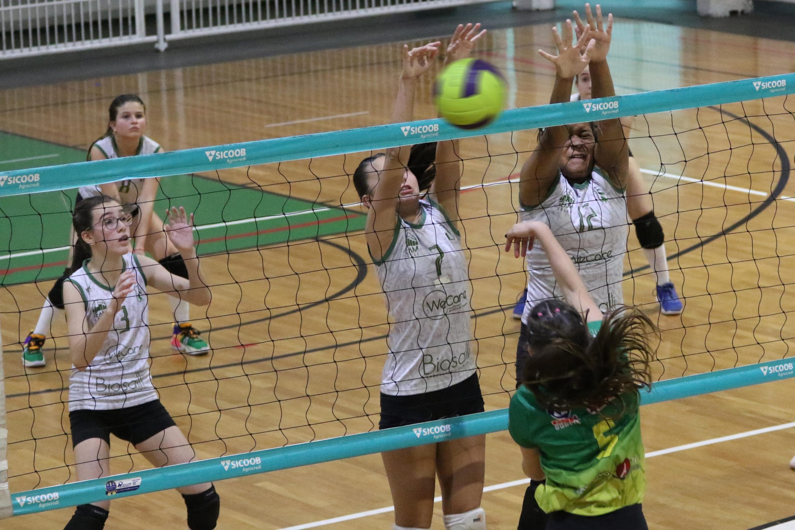 Equipe Sub-14 da Caldense é superada na primeira partida da semifinal da Liga de Campinas