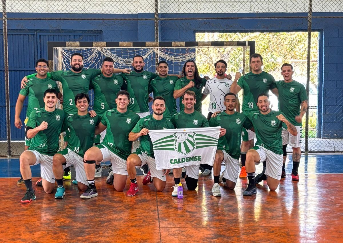 Handebol Masculino: Adulto conquista vitória histórica e Cadete enfrenta duelos duros pela LHESP
