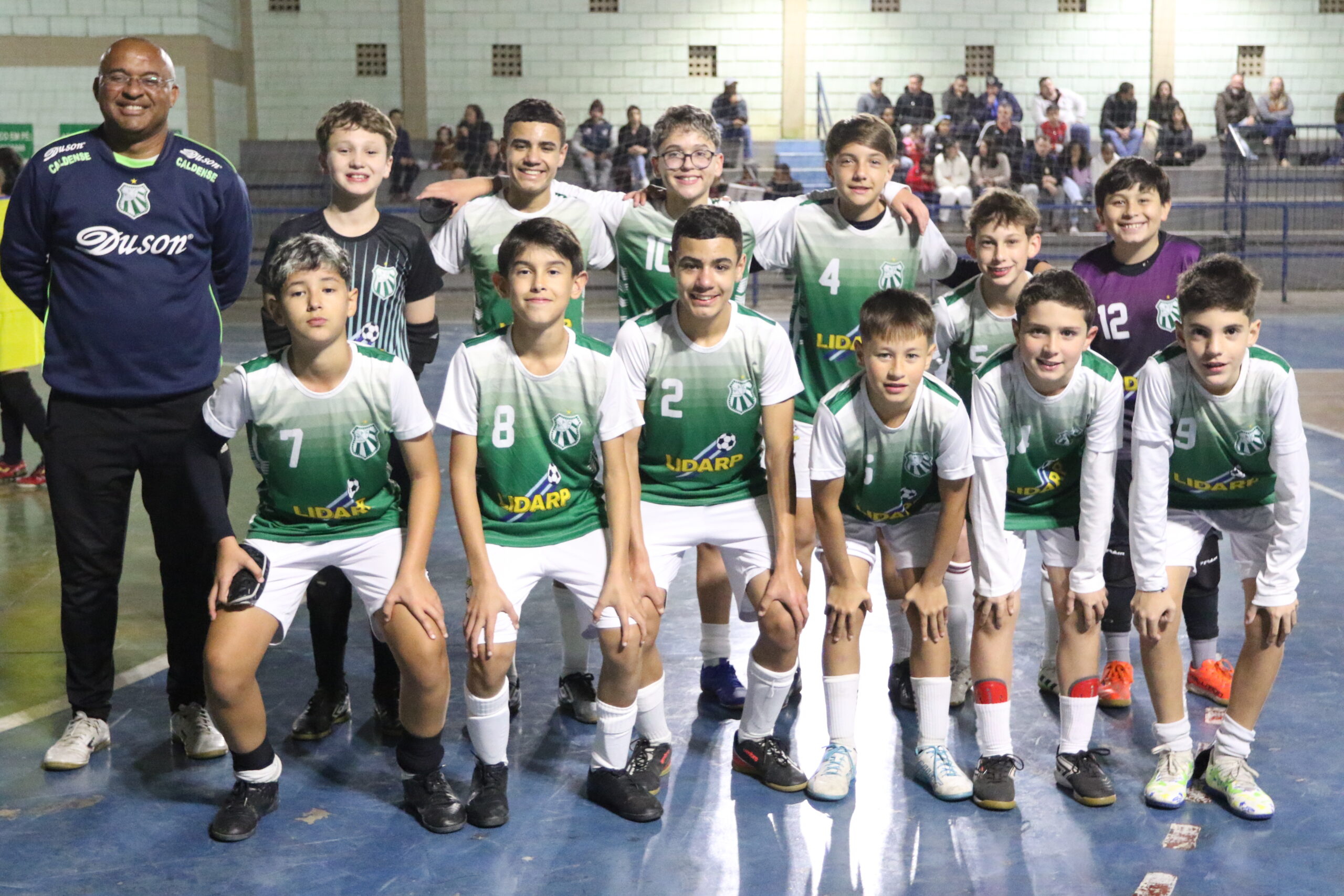 Caldense Sub-13 vence mais uma e mostra força no Campeonato Municipal de Futsal