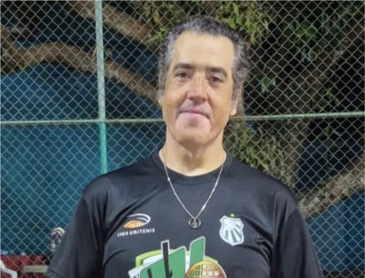 Paulo Sólon é campeão da Liga Unitenis em Santa Cruz das Palmeiras-SP na categoria 45/54