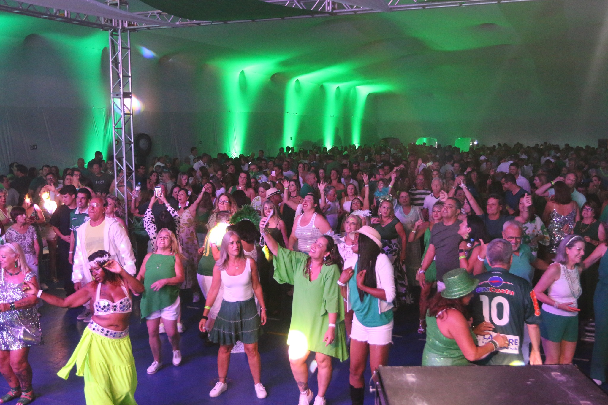 Carnaval Caldense 2026 terá programação diversificada para todas as idades