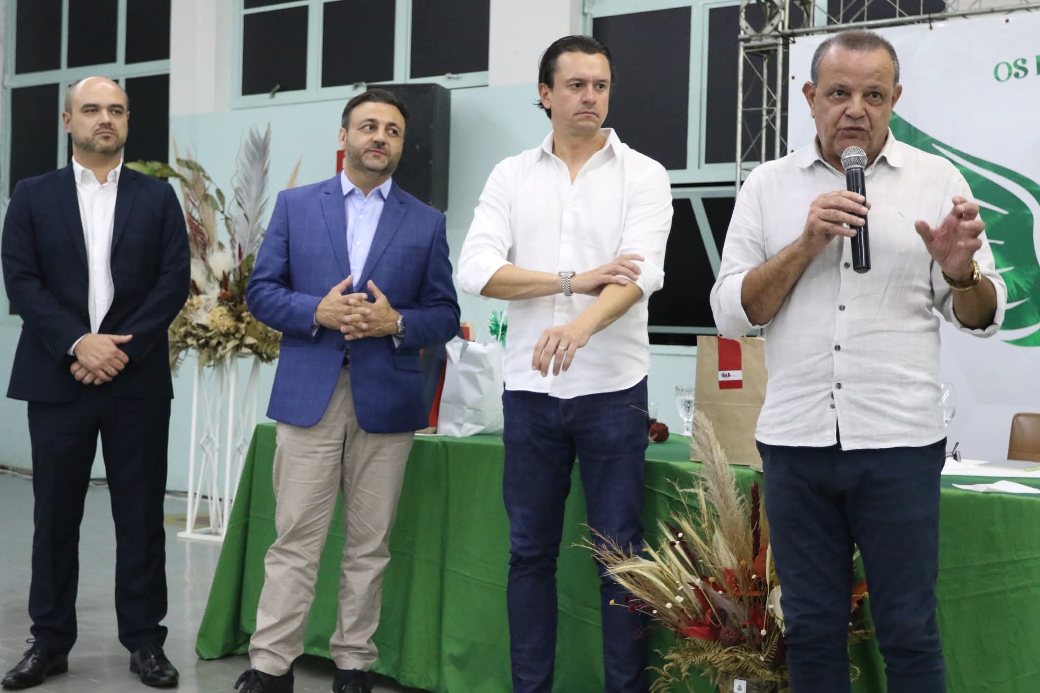 Caldense recebe palestras sobre modernização do futebol e modelo SAF com especialistas do Cruzeiro