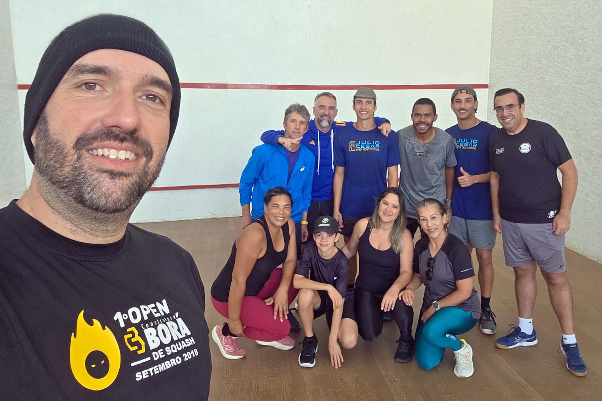 Clínica de squash com Renato Gallego reúne atletas e incentiva evolução técnica na Caldense