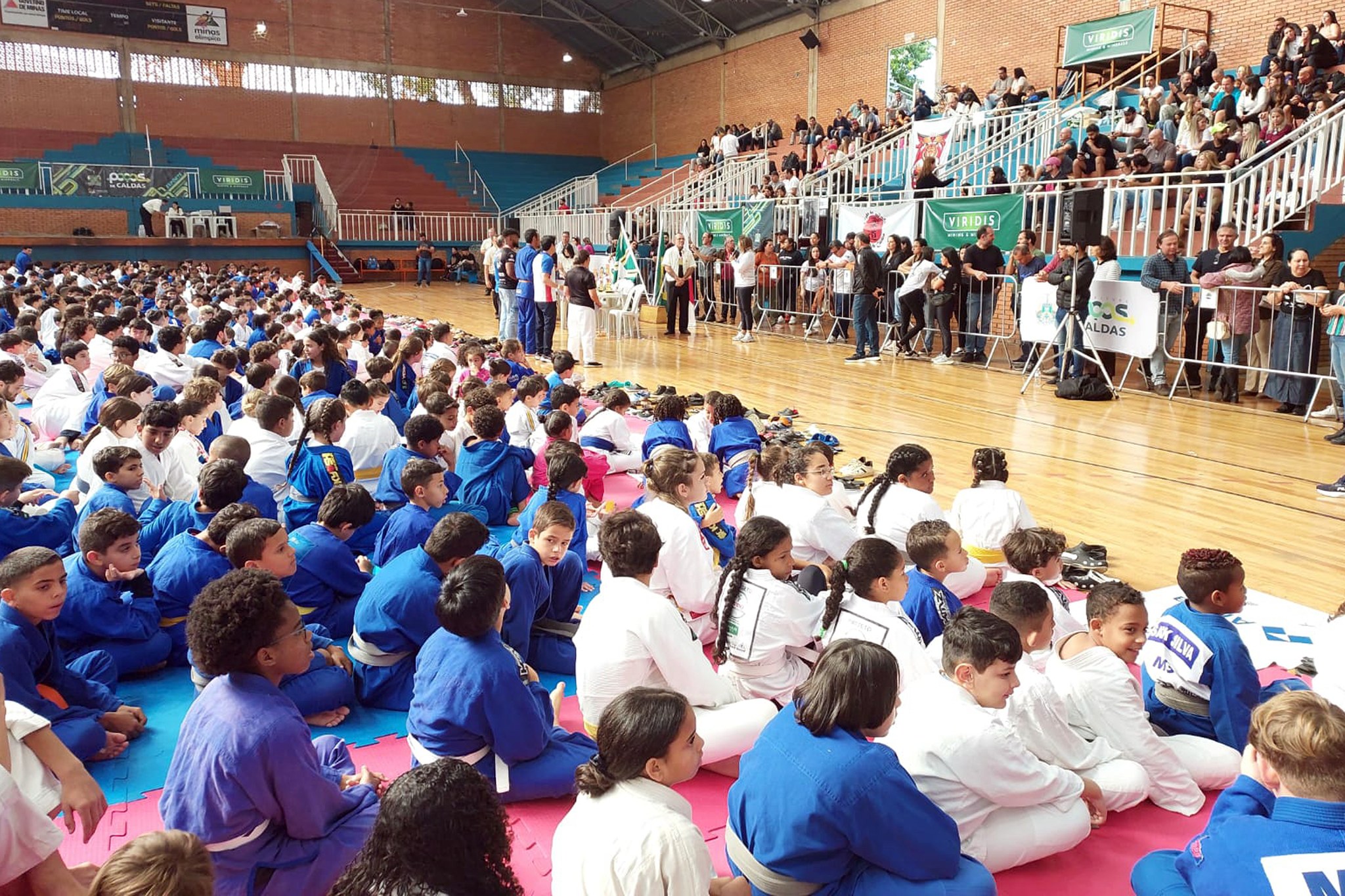 Caldense participa com 23 atletas e conquista medalhas no Sul-Mineiro de Judô