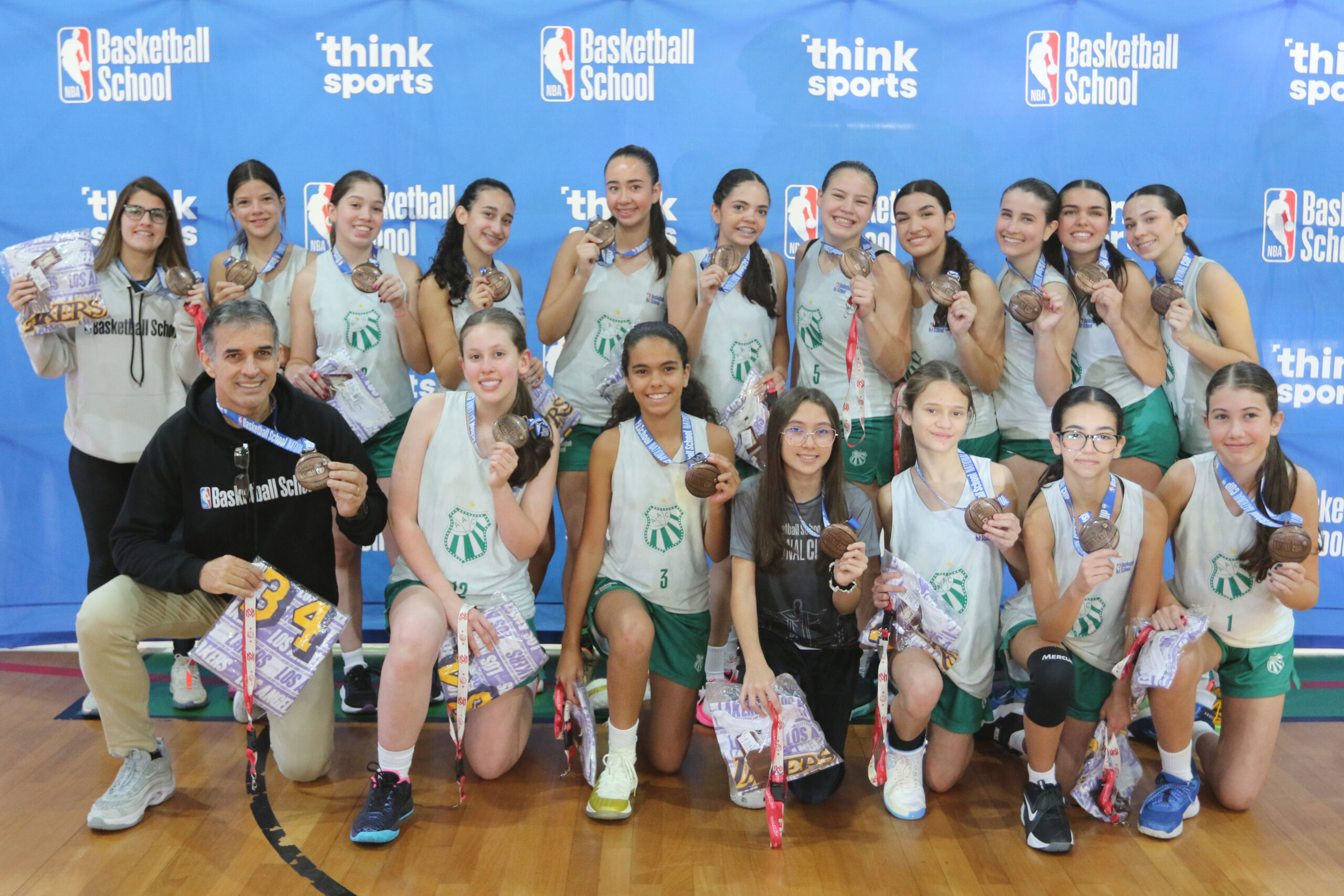 Equipes Sub-15 Feminino e Sub-13 Masculino da Caldense encerram participação na National Cup
