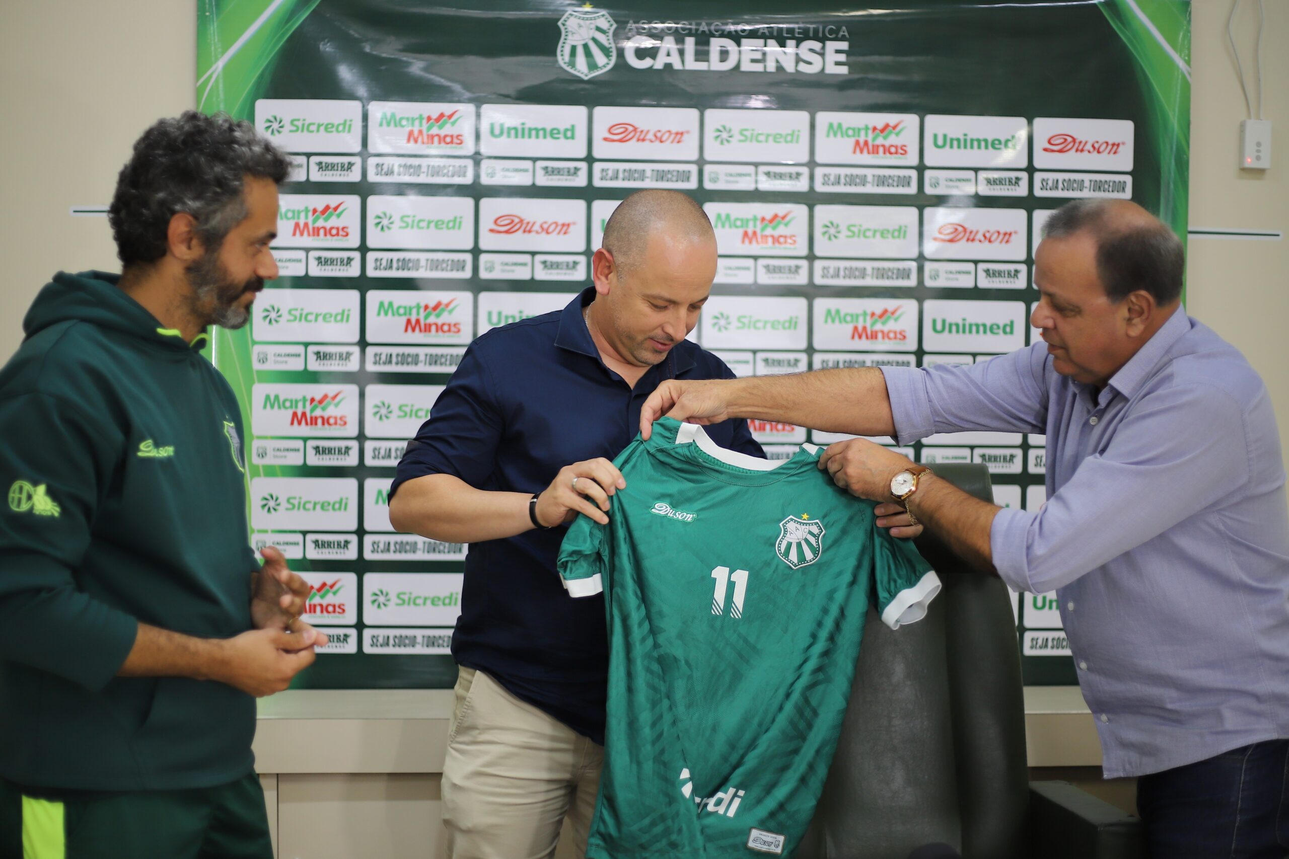 Técnico Gustavo Brancão é oficialmente apresentado em coletiva de imprensa na Caldense