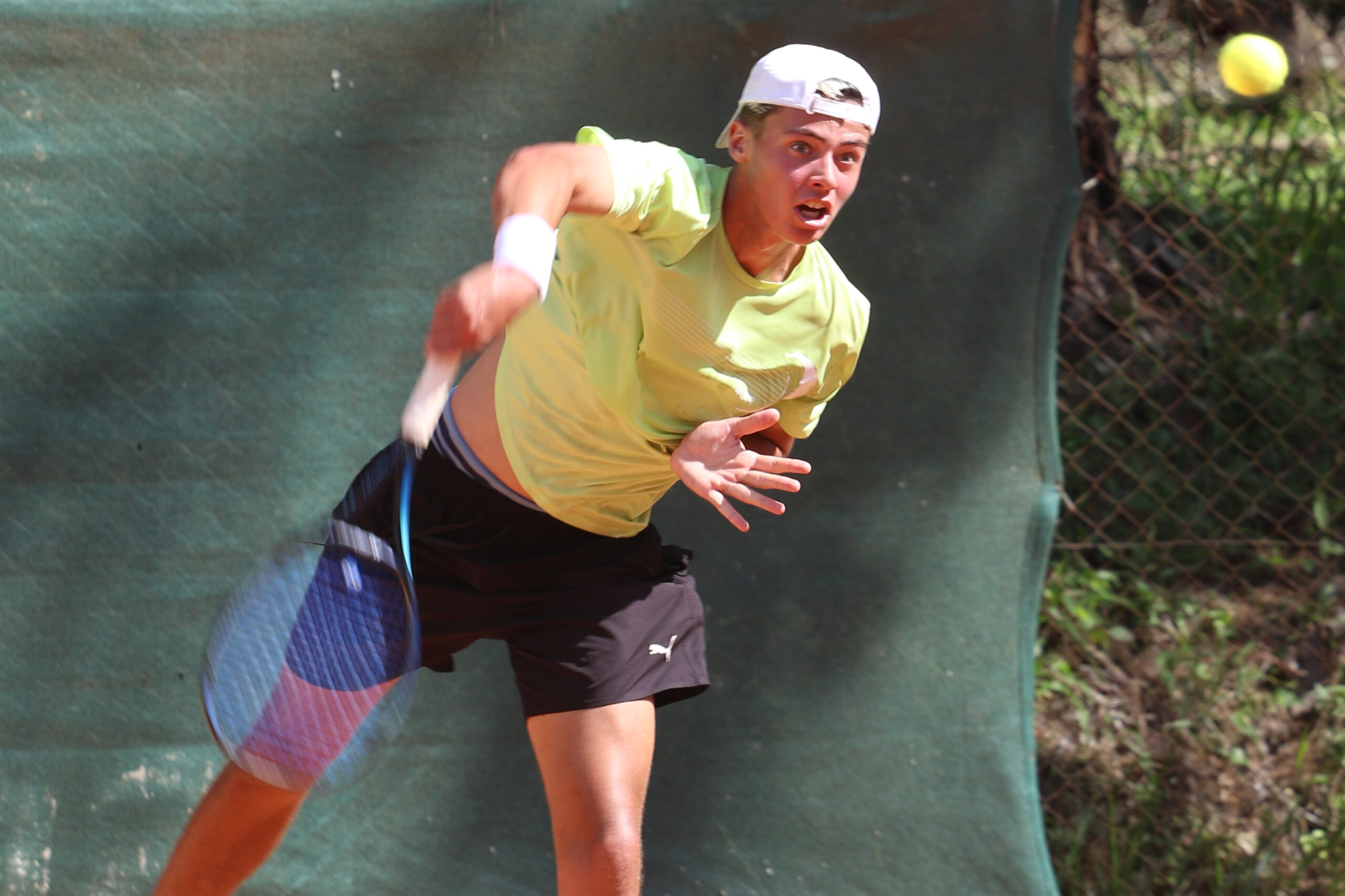 João Vicente representa a Caldense no Campeonato Brasileiro Juvenil de Tênis